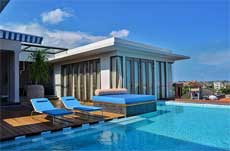 TS Suites Bali & Villas 巴厘岛TS套房别墅酒店