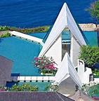 Tirtha Uluwatu Chapel 巴厘岛水之教堂——乌鲁瓦图提尔塔水之教堂！